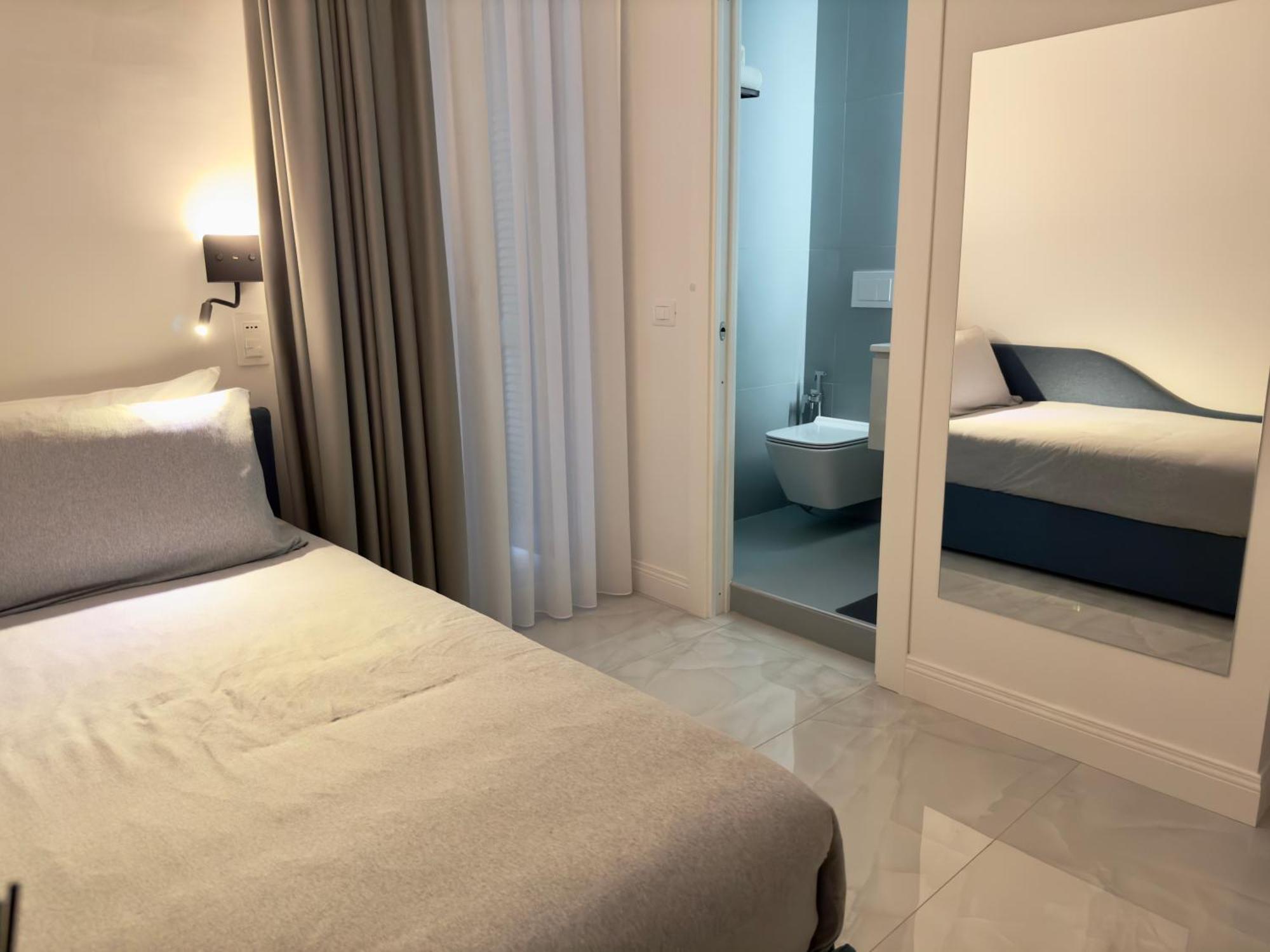 Carafa Rooms Napoli Eksteriør billede